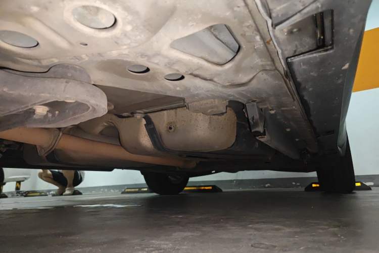 Used Buick Envision 2017 20T Two-Wheel Drive Leading Version Chassis Front Left