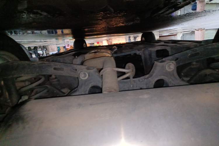 Used Buick Envision 2017 20T Two-Wheel Drive Elite Version Chassis Rear
