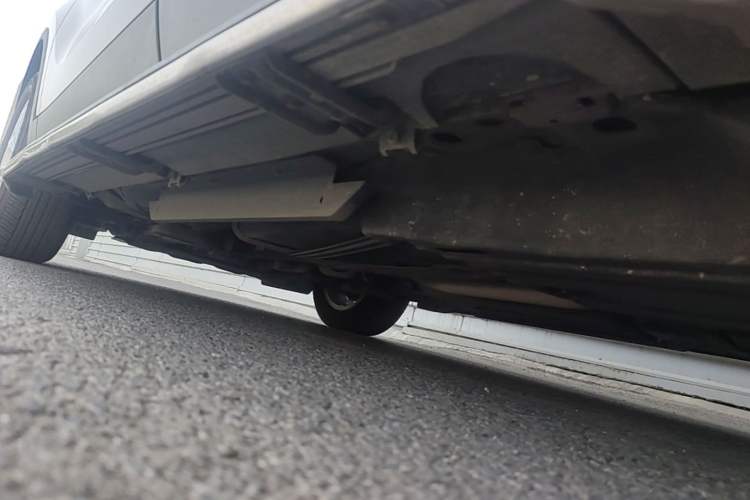 Used Buick Envision 2017 28T Four-Wheel Drive Elite Model Chassis Rear Left