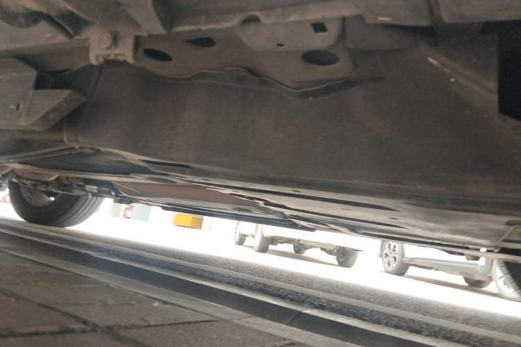 Used Buick Envision 2017 28T Four-Wheel Drive Luxury Model Chassis Rear Left