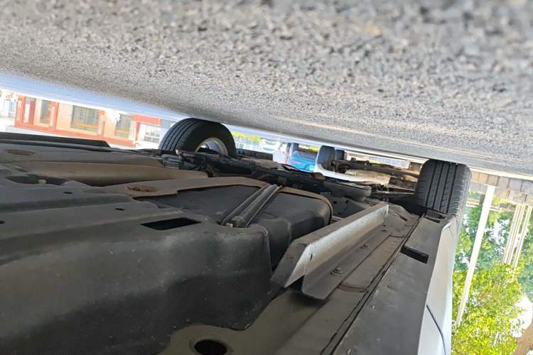 Used Buick Envision 2017 20T Two-Wheel Drive Luxury Model Chassis Rear Left
