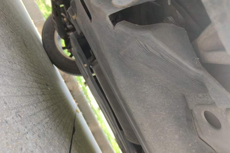 Used Buick Envision 2017 20T Two-Wheel Drive Luxury Model Chassis Rear Right