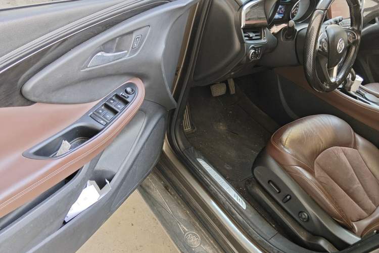 Used Buick Envision 2017 20T Two-Wheel Drive Elite Version Driver Seat