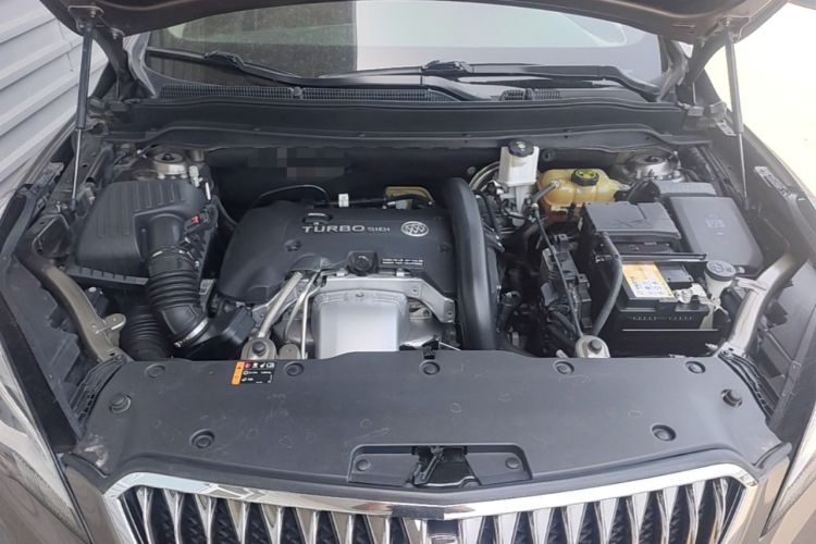 Used Buick Envision 2017 28T Four-Wheel Drive Elite Model Engine Bay