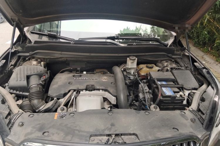 Used Buick Envision 2017 28T Four-Wheel Drive Luxury Model Engine Bay