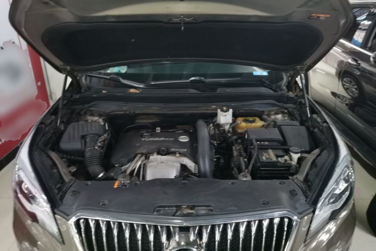 Used Buick Envision 2017 28T Four-Wheel Drive Elite Model Engine Bay