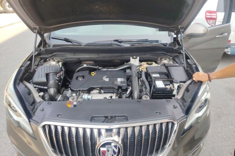 Used Buick Envision 2017 20T Two-Wheel Drive Leading Version Engine Bay