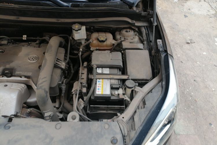 Used Buick Envision 2017 28T Four-Wheel Drive Elite Model Engine Bay Left
