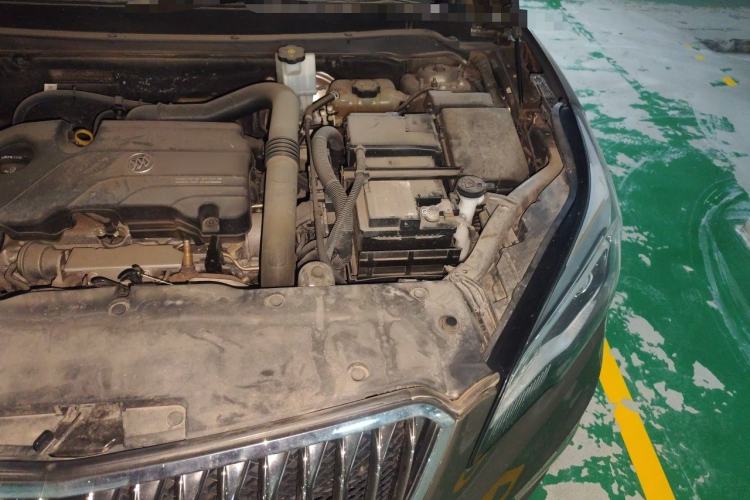 Used Buick Envision 2017 20T Two-Wheel Drive Leading Version Engine Bay Left