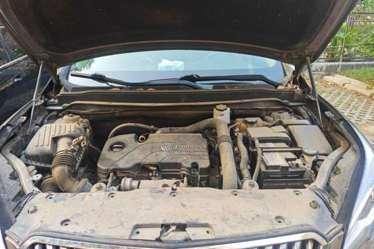 Used Buick Envision 2017 20T Two-Wheel Drive Leading Version Engine Bay