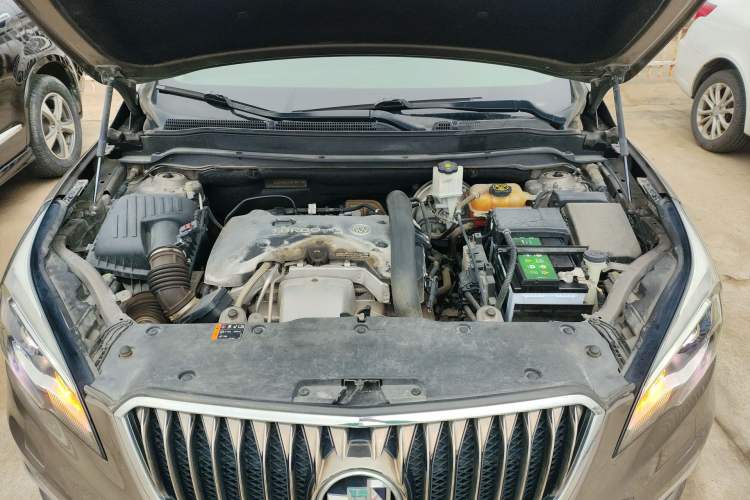 Used Buick Envision 2017 28T Four-Wheel Drive Elite Model Engine Bay