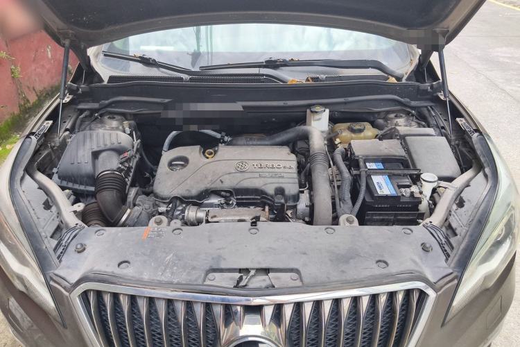 Used Buick Envision 2017 20T Two-Wheel Drive Luxury Model Engine Bay