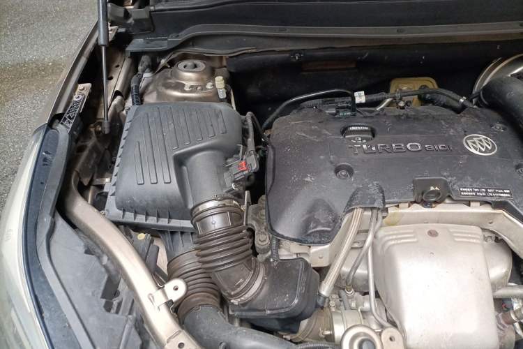 Used Buick Envision 2017 28T Four-Wheel Drive Elite Model Engine Bay Right