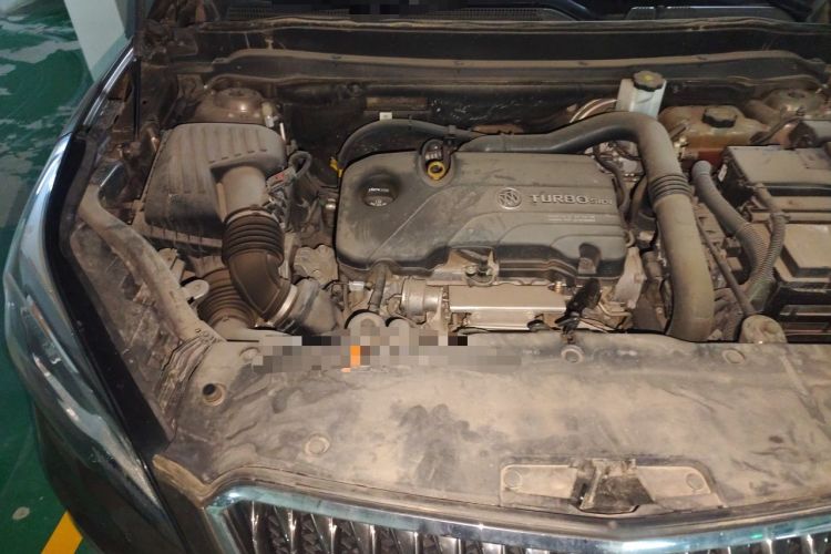 Used Buick Envision 2017 20T Two-Wheel Drive Leading Version Engine Bay Right