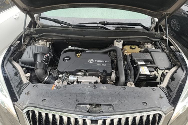 Used Buick Envision 2017 20T Two-Wheel Drive Luxury Model Engine Bay