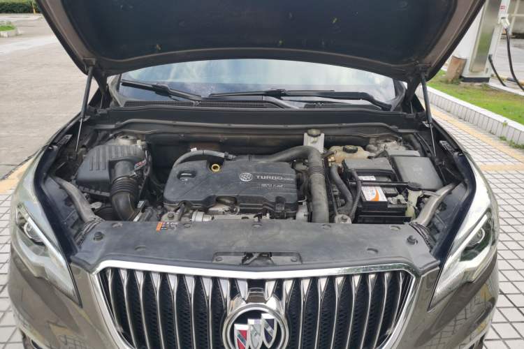 Used Buick Envision 2017 20T Two-Wheel Drive Luxury Model Engine Bay