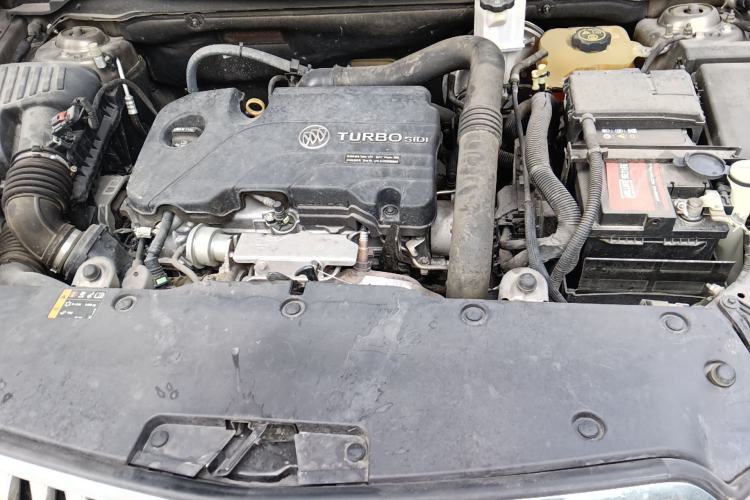 Used Buick Envision 2017 20T Two-Wheel Drive Leading Version Engine Bay