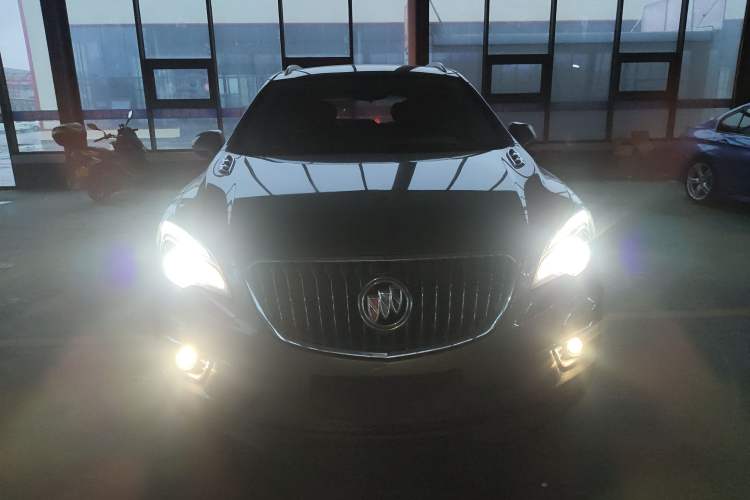 Used Buick Envision 2017 28T Four-Wheel Drive Elite Model Exterior 1
