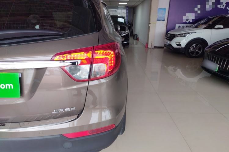 Used Buick Envision 2017 20T Two-Wheel Drive Leading Version Exterior 3