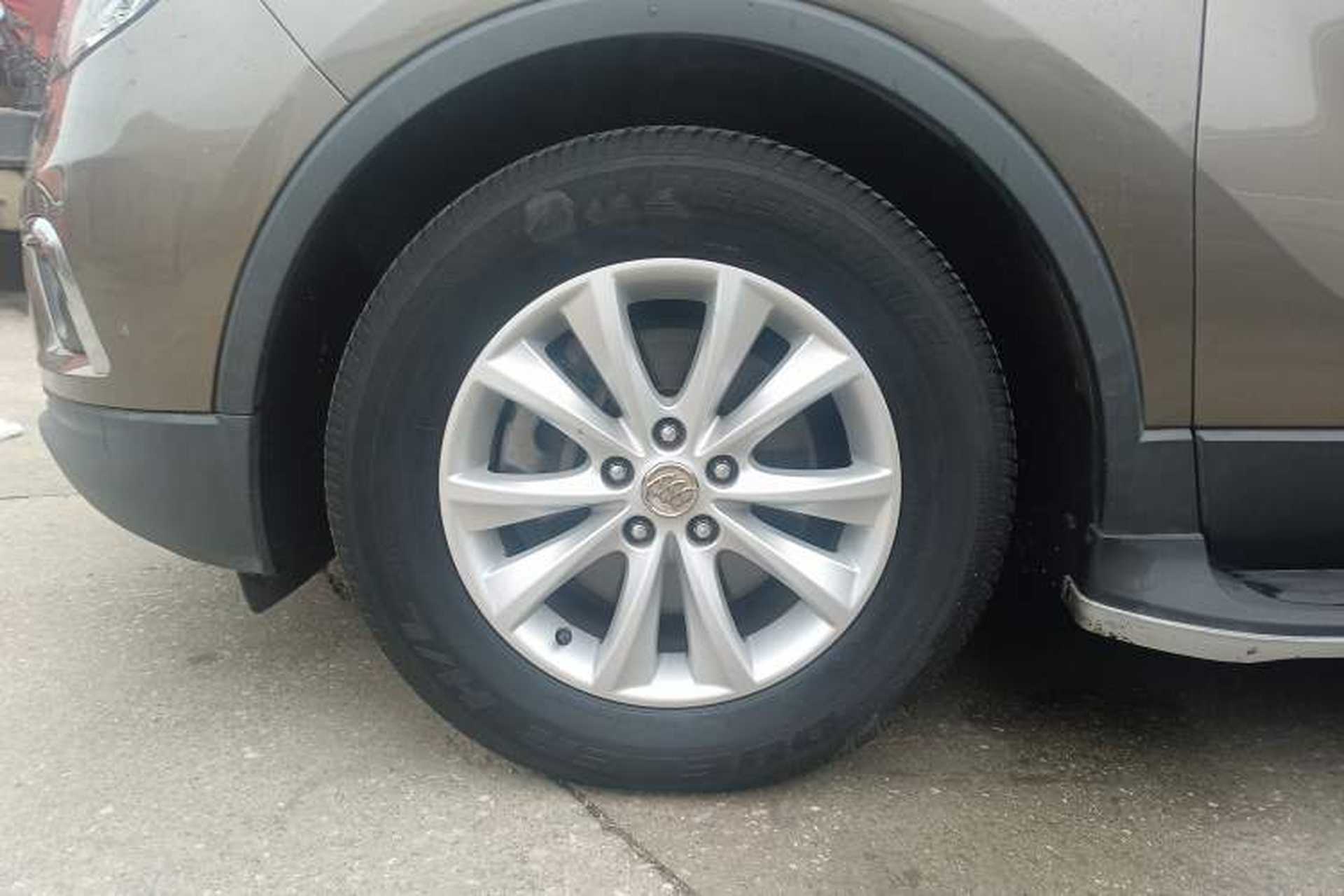 Used Buick Envision 2017 28T Four-Wheel Drive Elite Model Exterior 4