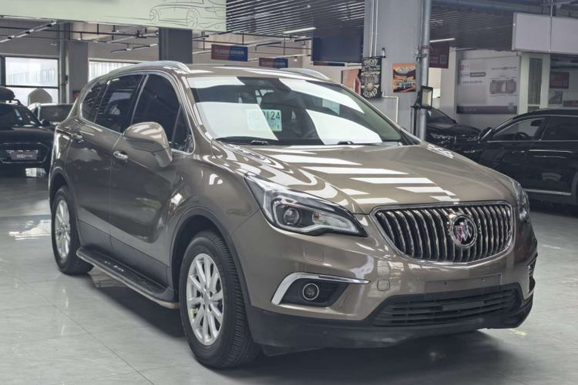 Used Buick Envision 2017 20T Two-Wheel Drive Luxury Model Exterior 4