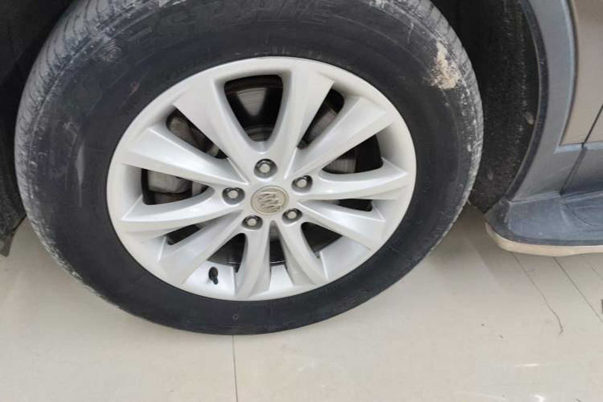 Used Buick Envision 2017 28T Four-Wheel Drive Elite Model Exterior 4