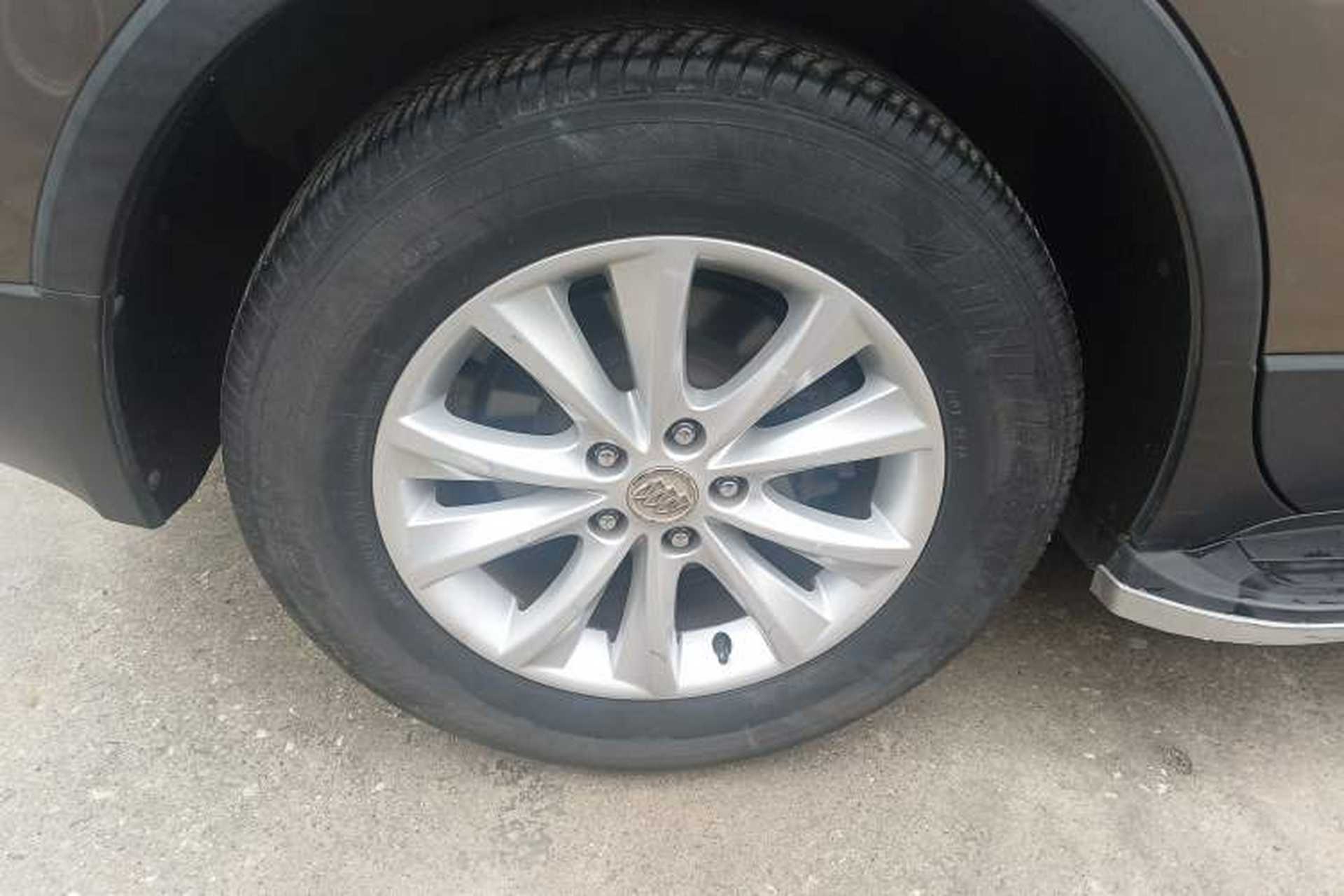 Used Buick Envision 2017 28T Four-Wheel Drive Elite Model Exterior 5