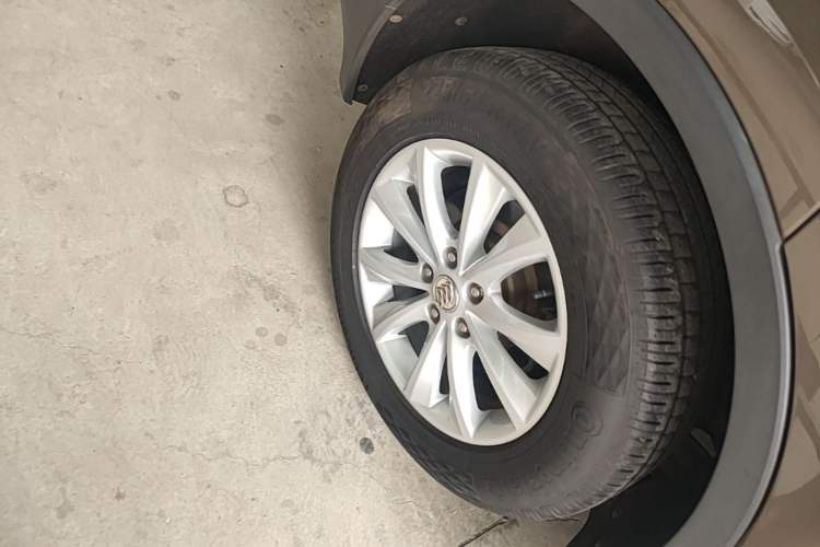 Used Buick Envision 2017 28T Four-Wheel Drive Elite Model Exterior 5