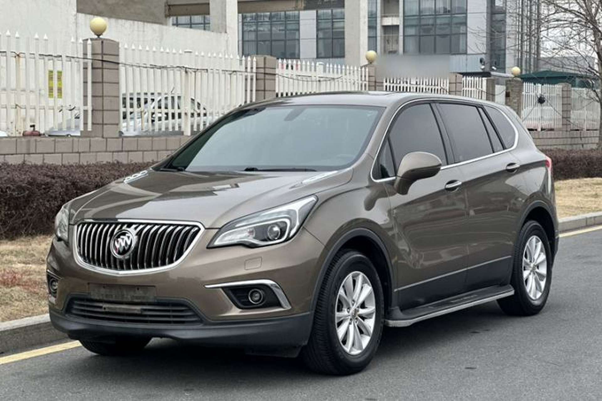 Used Buick Envision 2017 28T Four-Wheel Drive Elite Model Front Left 45 Deg
