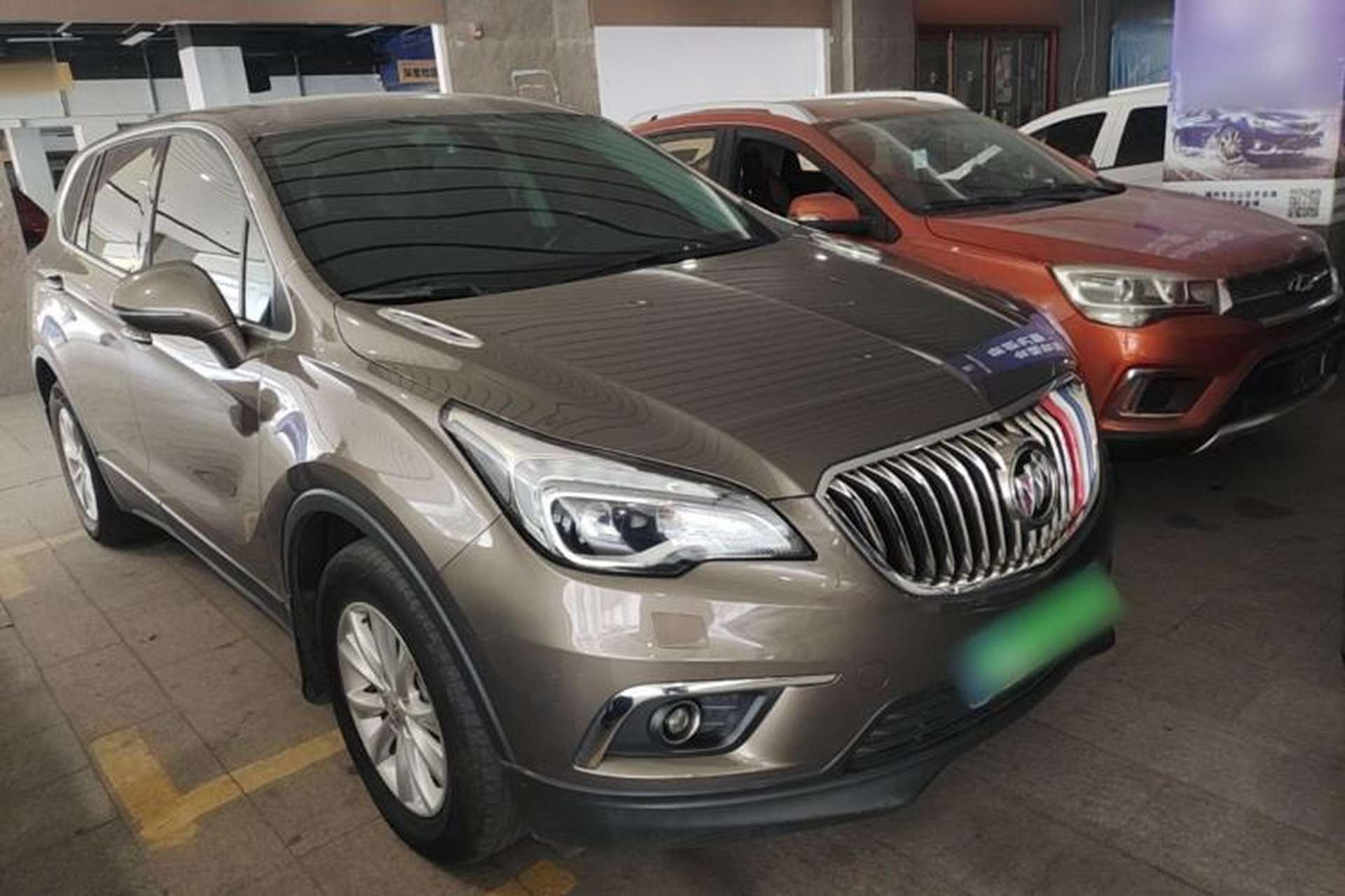 Used Buick Envision 2017 28T Four-Wheel Drive Elite Model Front Right 45 Deg