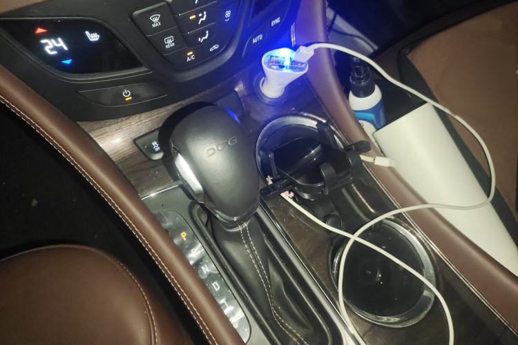 Used Buick Envision 2017 20T Two-Wheel Drive Elite Version Gear Lever