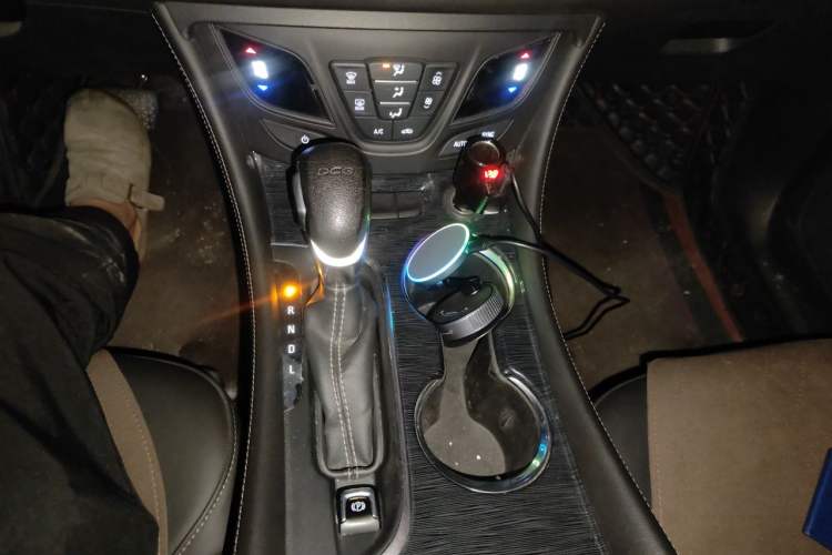 Used Buick Envision 2017 20T Two-Wheel Drive Leading Version Gear Lever