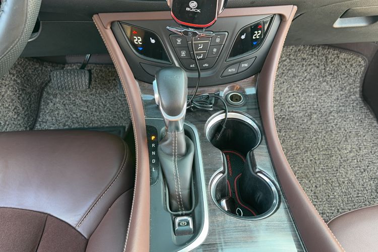 Used Buick Envision 2017 20T Two-Wheel Drive Elite Version Gear Lever