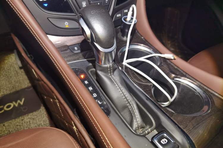 Used Buick Envision 2017 20T Two-Wheel Drive Elite Version Gear Lever