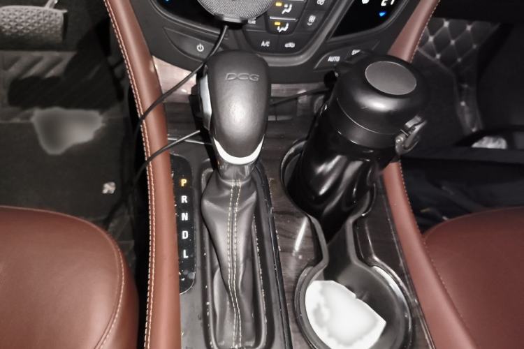 Used Buick Envision 2017 20T Two-Wheel Drive Luxury Model Gear Lever