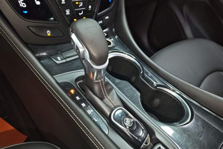 Used Buick Envision 2017 20T Two-Wheel Drive Elite Version Gear Lever