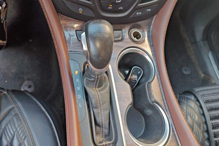 Used Buick Envision 2017 20T Two-Wheel Drive Luxury Model Gear Lever