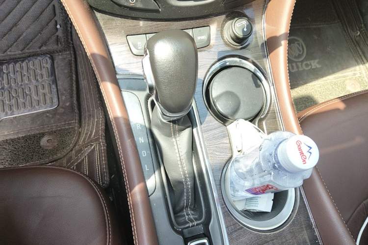 Used Buick Envision 2017 28T Four-Wheel Drive Elite Model Gear Lever