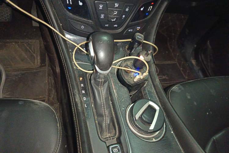 Used Buick Envision 2017 20T Two-Wheel Drive Elite Version Gear Lever