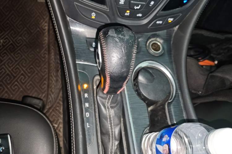 Used Buick Envision 2017 20T Two-Wheel Drive Leading Version Gear Lever