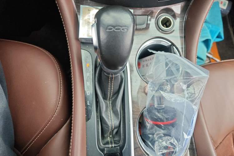 Used Buick Envision 2017 20T Two-Wheel Drive Luxury Model Gear Lever