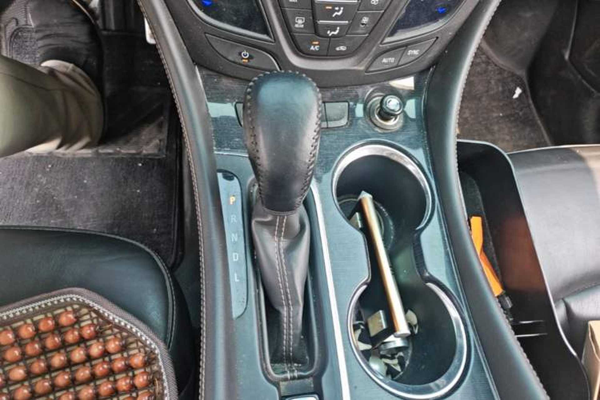 Used Buick Envision 2017 20T Two-Wheel Drive Elite Version Gear Lever