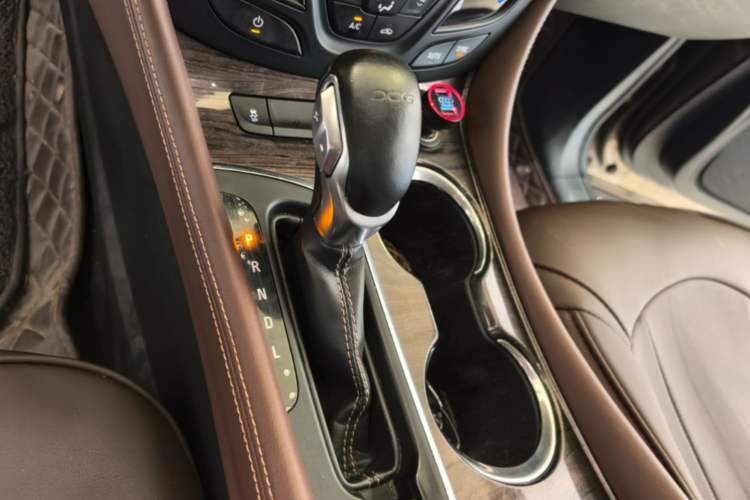 Used Buick Envision 2017 20T Two-Wheel Drive Luxury Model Gear Lever