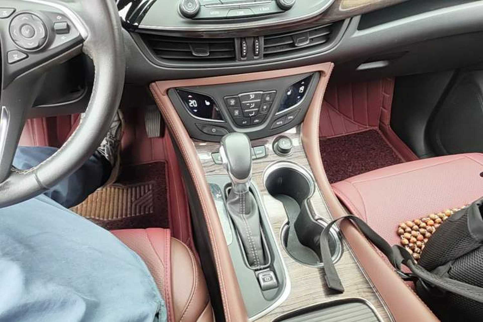 Used Buick Envision 2017 28T Four-Wheel Drive Elite Model Gear Lever