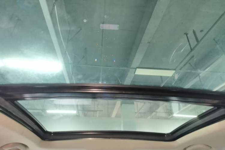 Used Buick Envision 2017 20T Two-Wheel Drive Leading Version Headliner