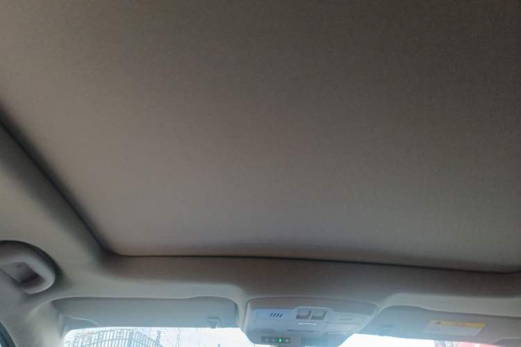 Used Buick Envision 2017 28T Four-Wheel Drive Elite Model Headliner