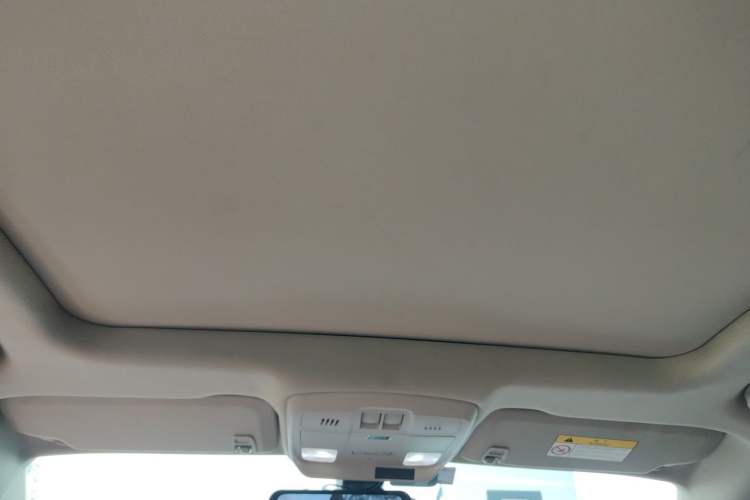 Used Buick Envision 2017 20T Two-Wheel Drive Elite Version Headliner