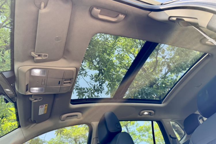Used Buick Envision 2017 20T Two-Wheel Drive Leading Version Headliner