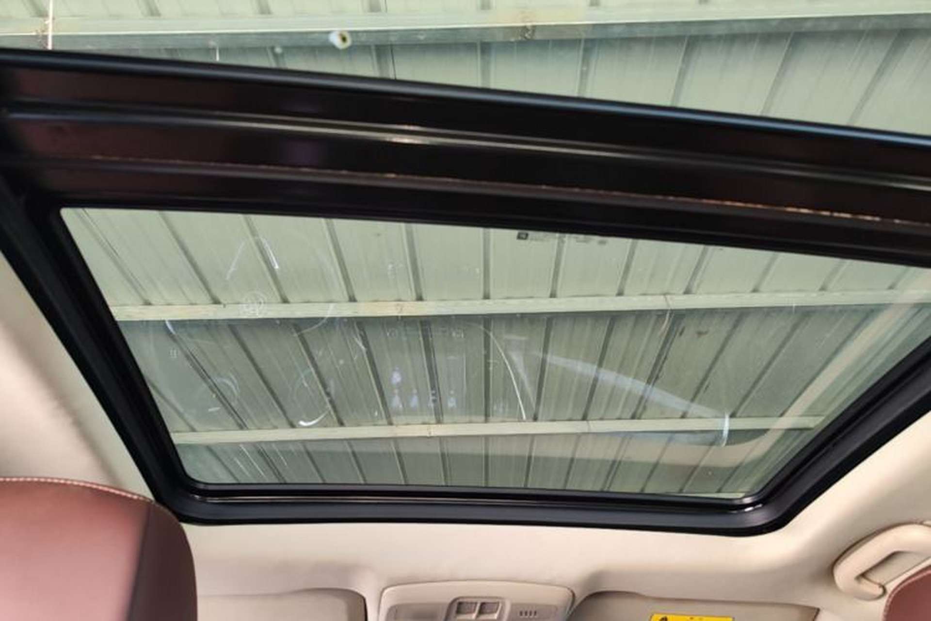 Used Buick Envision 2017 20T Two-Wheel Drive Elite Version Headliner