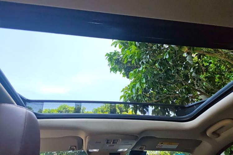 Used Buick Envision 2017 20T Two-Wheel Drive Elite Version Headliner